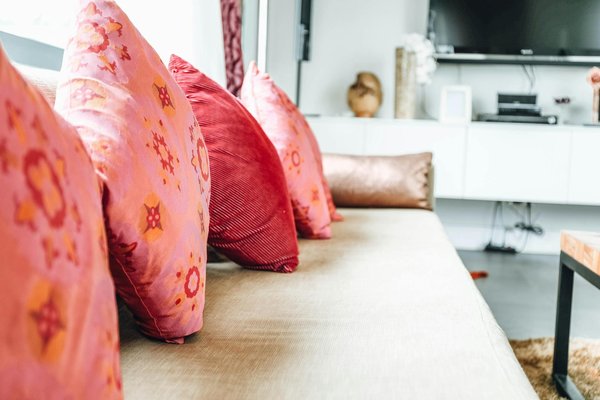 Réglette led blanche : éclairez vos espaces extérieurs en toute sécurité